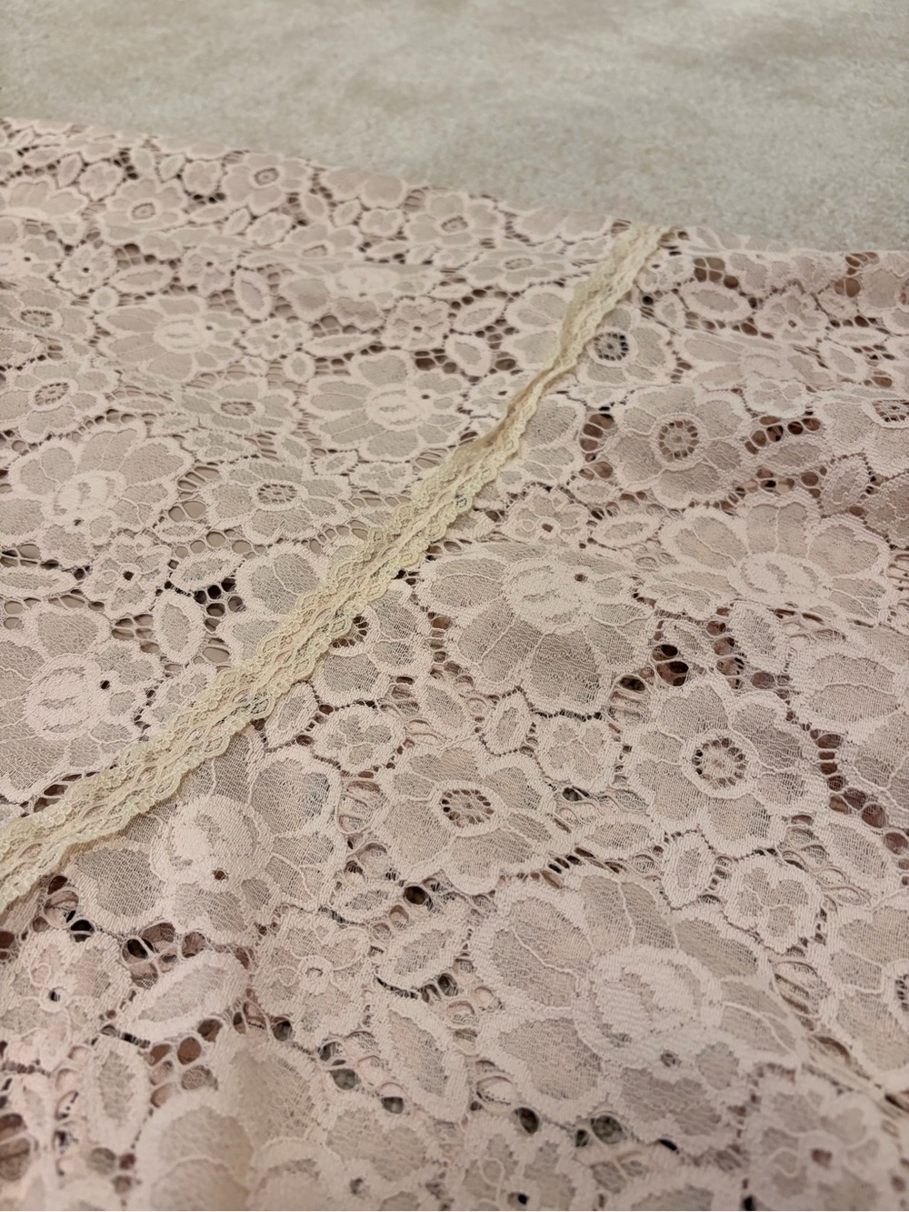 Rachel Parcell Blush Lace Midi Dress - Picture 4 of 5